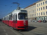 ウィーン市電E2形電車（2009年撮影）