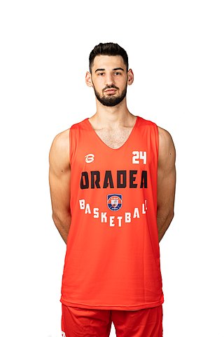<span class="mw-page-title-main">Bogdan Nicolescu</span> Romanian basketball player