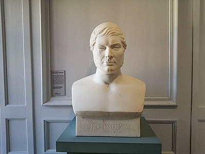 Buste de Jean-François Champollion (1841), Vif, musée Champollion.