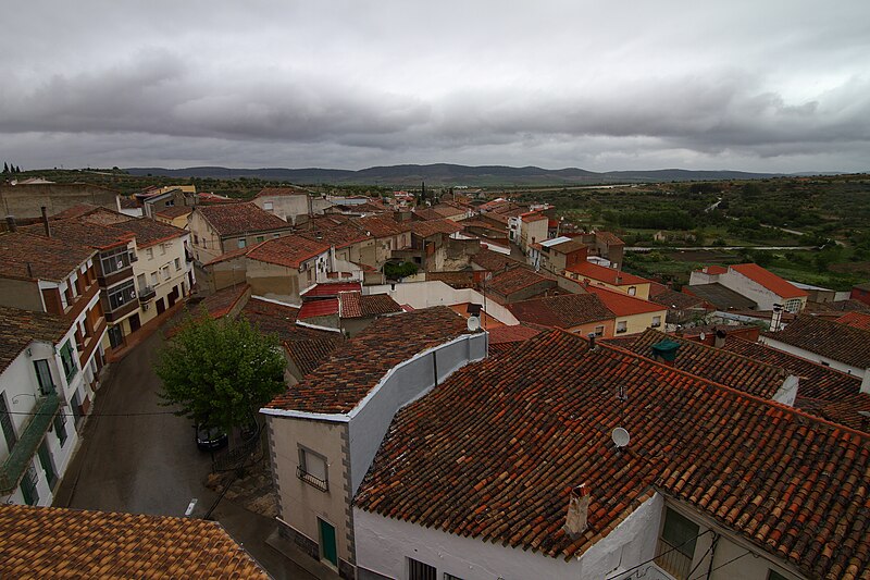 File:Carcelén, vista noroeste desde ell Castillo.jpg