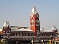 चेन्नई रेलवे स्टेशन भारत के सबसे व्यस्ततम और प्राचीन रेलवे स्टेशनों में से एक है और दक्षिण रेलवे का मुख्यालय है।