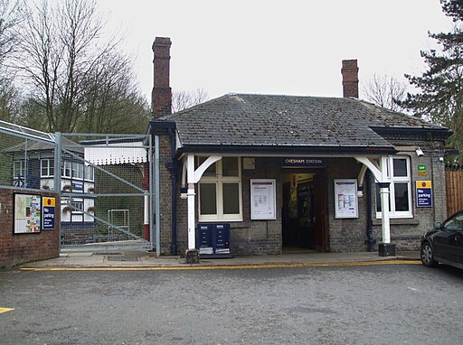 Chesham station building