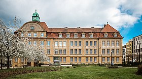 Illustrasjonsbilde av artikkelen Cité scolaire Georges-de-La-Tour