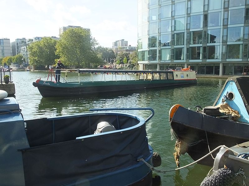 File:City Road Basin, Regent's Canal, Islington 3405.JPG