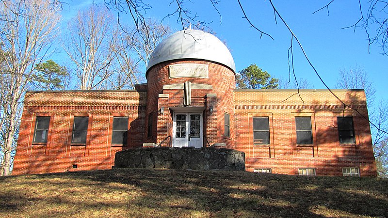 File:Clarence-jones-observatory-tn1.jpg