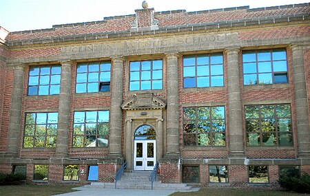 Clinton Avenue School, 1911 facade, Brown & von Beren. Clinton Avenue School, Fair Haven1.jpg