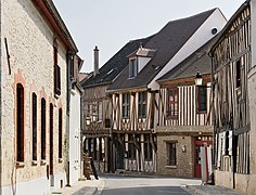 Maisons à colombages dans la ville haute de Provins.