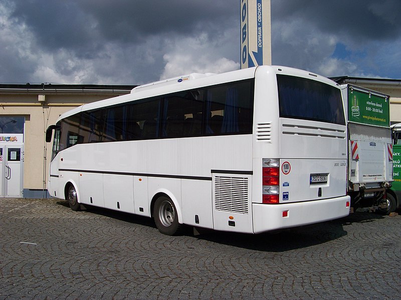 File:DOD PROBO BUS 2014, autobus SOR LH 9,5.jpg