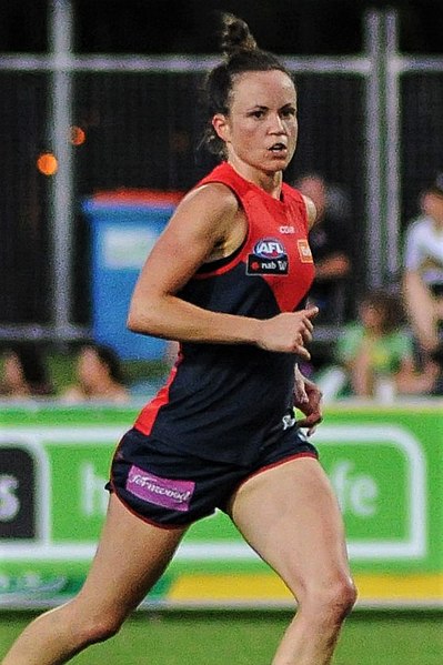 Pearce playing for Melbourne in 2017