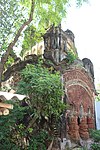 ১৮১০ সালে বরাট পরিবার প্রতিষ্ঠিত দামোদর মন্দির