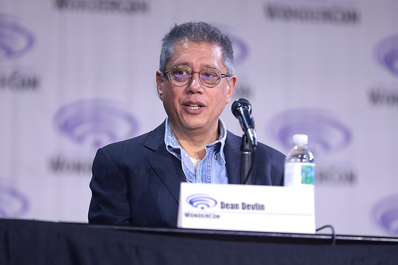 File:Dean Devlin (52780559406).jpg