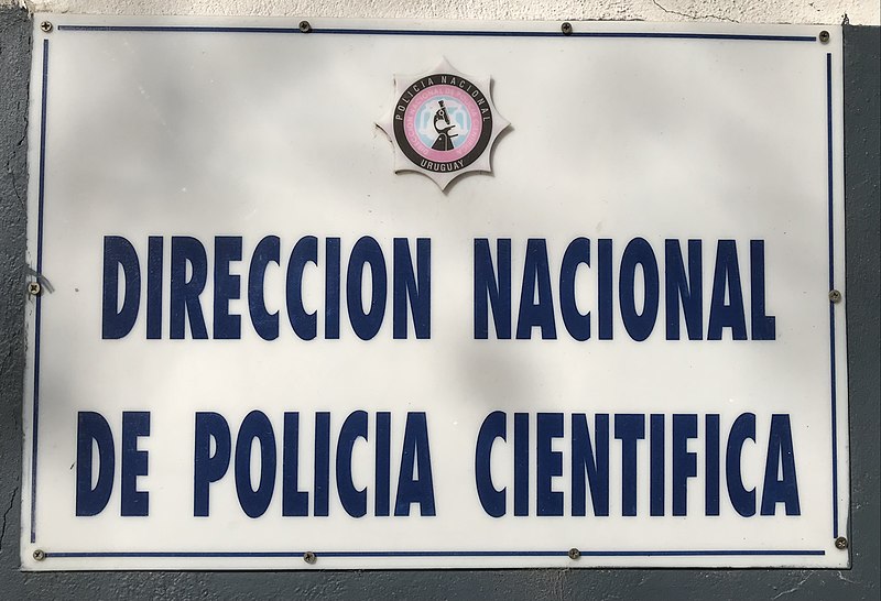 File:Dirección Nacional de Policía Científica Uruguay.jpg