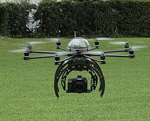 Drone: Définition, Classification, Étymologie