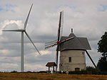 Eaucourt-sur-Somme Molen ve Windturbine 2008.jpg