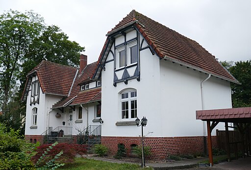 Eickelborn - Badstraße 2,4