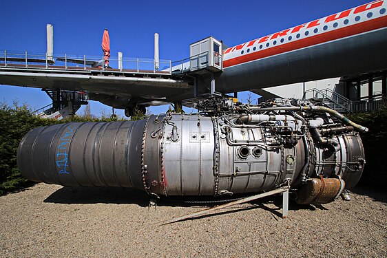 Ein Teil des Flugzeuges IL-62 in Leipzig 2H1A7850WI