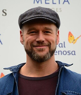 <span class="mw-page-title-main">Elliot Cowan</span> British actor (born 1976)