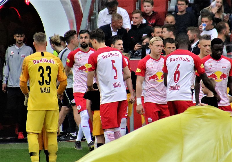 File:FC RB Salzburg gegen Wolfsberger AC (24. April 2019) 28.jpg