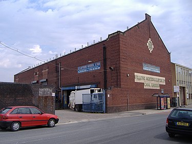 The headquarters and basin at Fazeley Street, Birmingham Fellows Morton and Clayton building.JPG