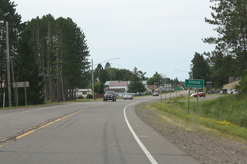 File:Fifield Wisconsin Sign WIS13.jpg