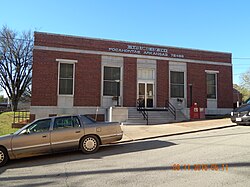 Old Pocahontas Post Office-тің алдыңғы көрінісі, қазір Pocahontas Star Herald.JPG кеңсесі