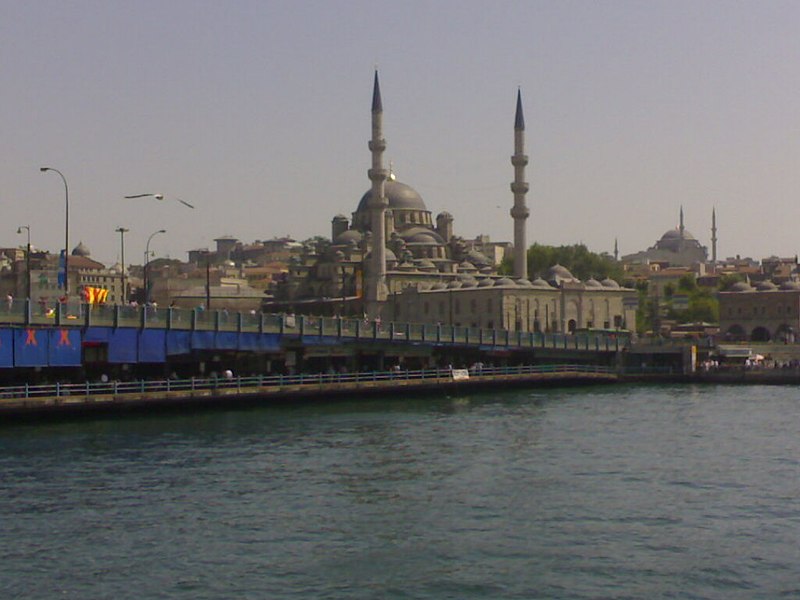 File:Galata,haliç - panoramio.jpg