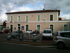 Gare de Juan les Pins.JPG