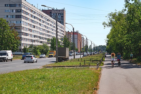 Улица генерала. Улица Генерала Симоняка 14. Генерала Симоняка 14. Улица Генерала Бурмака, 45. Улица Генерала Соколова в Гагарине фото.