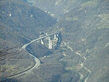Viaduct over Biaschina gorge Gola della Biaschina.jpg