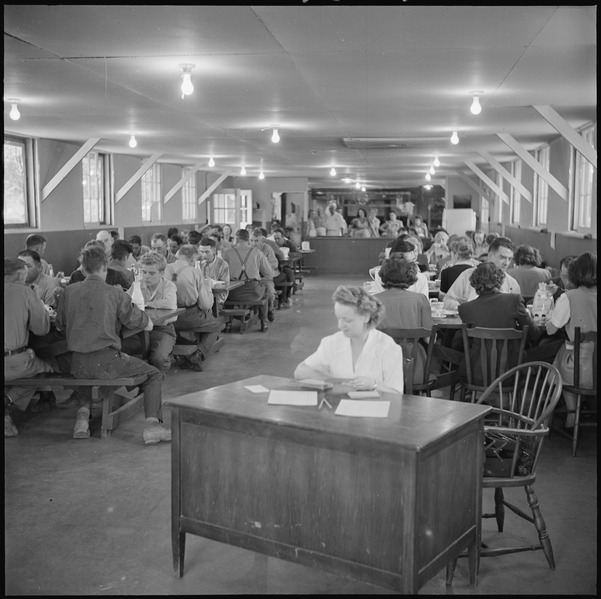File:Granada Relocation Center, Amache, Colorado. Staff mess hall which serves members of the appointed . . . - NARA - 539941.tif