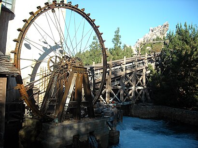 How to get to Grizzly River Run with public transit - About the place