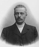 Gustav Hauser: Años & Cumpleaños