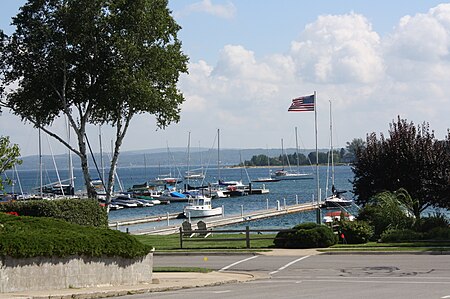 Harbor Springs Michigan Harbor.jpg