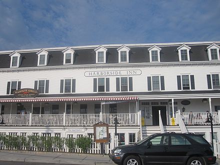 Harborside Inn is a restaurant and hotel on the south side of Block Island