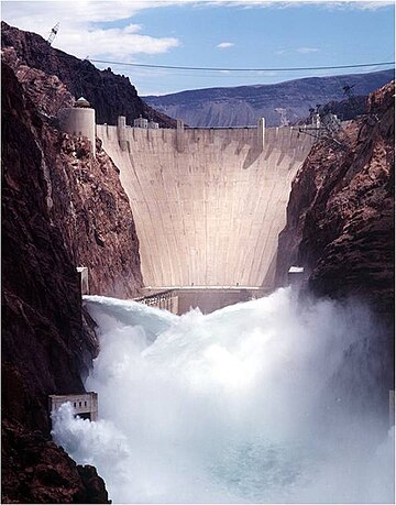 Hoover Dam releasing water in 1998