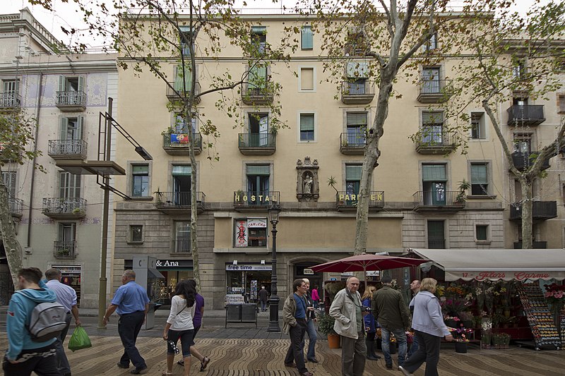 File:Hostal Parisien, El Barri Gòtic, Barcelona, Barcelona, Catalunya, Spain - panoramio.jpg