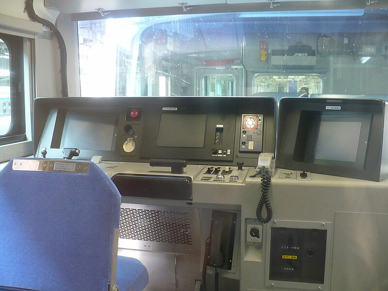 File:JR-EastE231-cab002.jpg