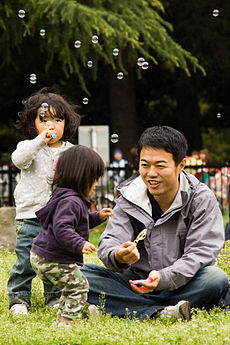 Japanese family 01.jpg