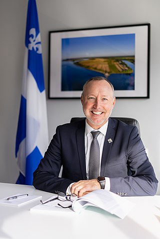 <span class="mw-page-title-main">Jean-Bernard Émond</span> Canadian politician