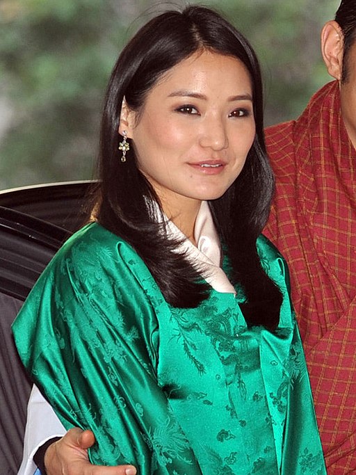 Jetsun Pema, Queen consort of Bhutan 04 (cropped)