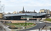 Jordal amfi åpnet 2020 med første del av Jordal park foran.jpg
