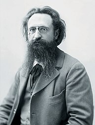 Jules Guesde, by Nadar.jpg