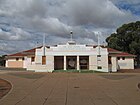 Kalgoorlie Lord Forrest pool entrance.jpg