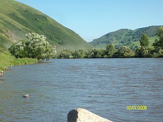 Anui perto de Solonezhnoye (região de Altai)