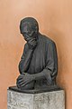 * Nomination Karl Langer von Edenberg (1865-1935), half statue(bronce) in the Arkadenhof of the University of Vienna --Hubertl 04:43, 16 August 2016 (UTC) * Promotion Good quality. --Johann Jaritz 04:47, 16 August 2016 (UTC)