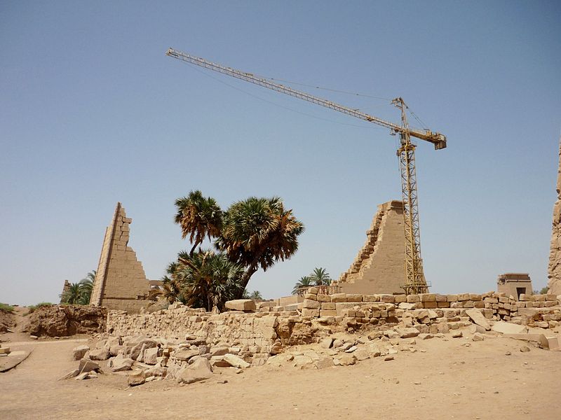 File:Karnak45.JPG