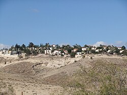 Celkový pohled na Kfar Adumim