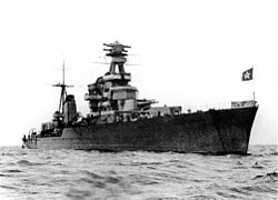 Incrociatore pesante Kirow (tipo nave della classe, foto del 1941).