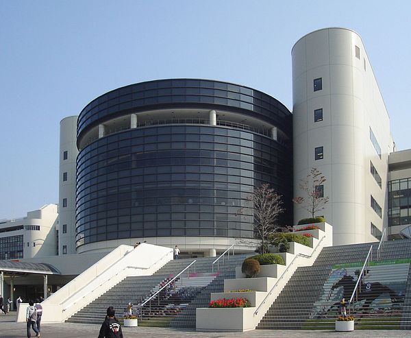 Hall building in 2006