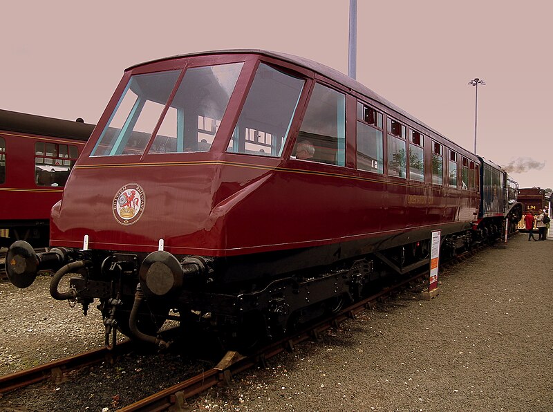 File:LNER STREAMLINED OBSERVATION COACH WITH SIR NIGEL GRESLEY ATTACHED YORK RAILFEST JUNE 2012 (7159218439).jpg